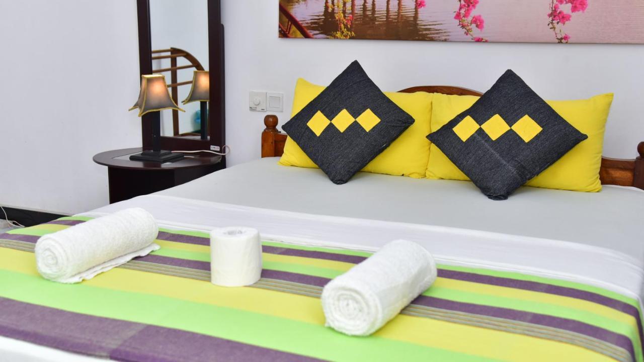 Sayare Inn Dambulla Exterior photo